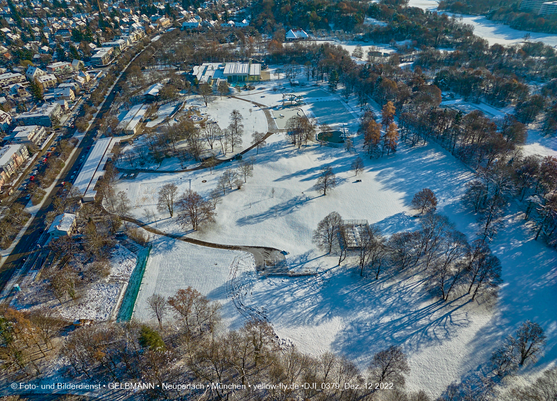 12.12.2022 -  Ostparksee mit Umgebung in Neuperlach